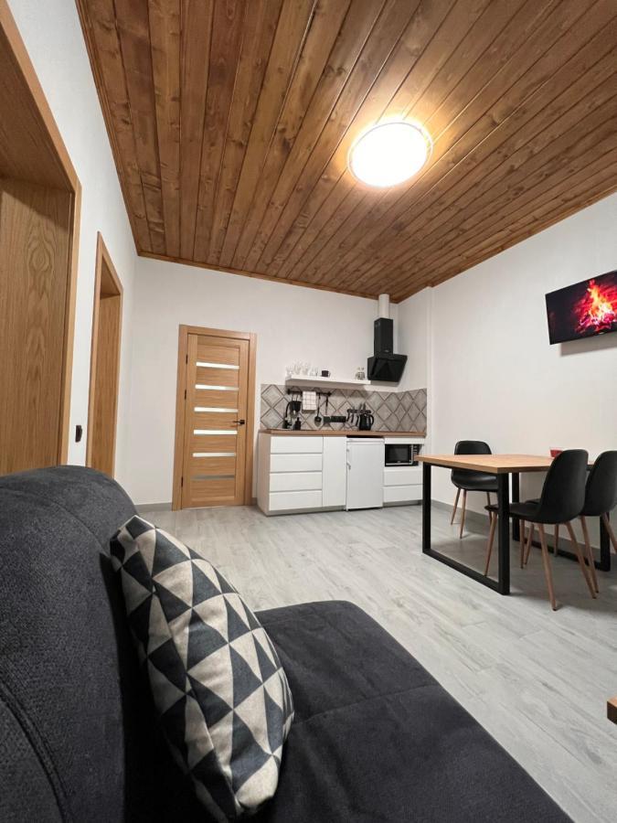 Твоє Сколе Apartment Luaran gambar