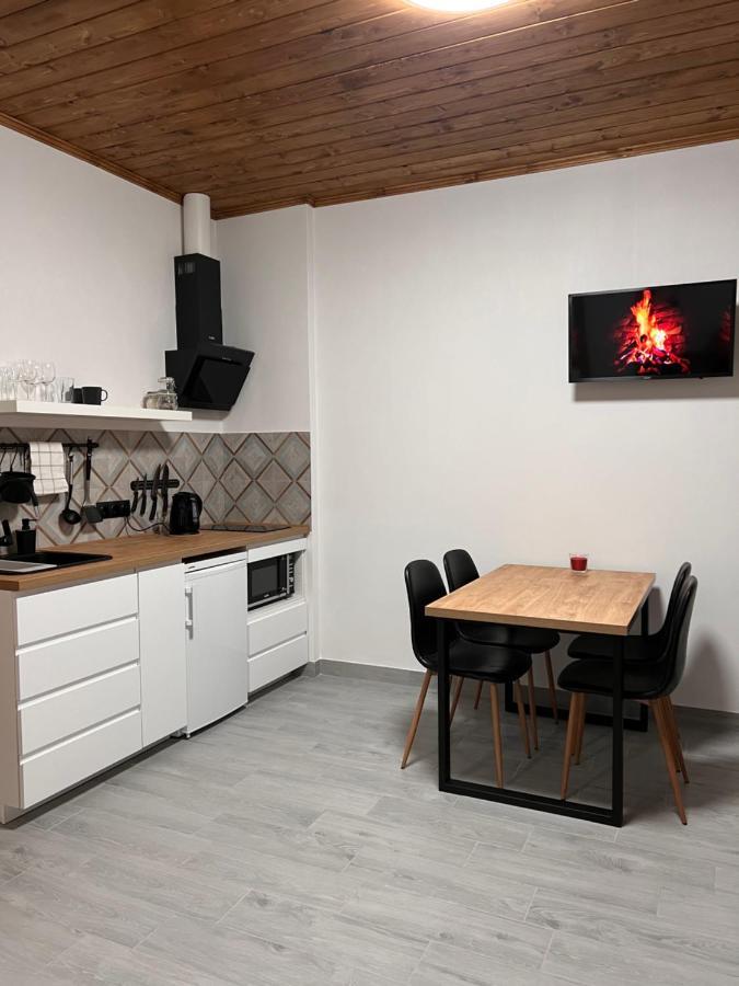 Твоє Сколе Apartment Luaran gambar
